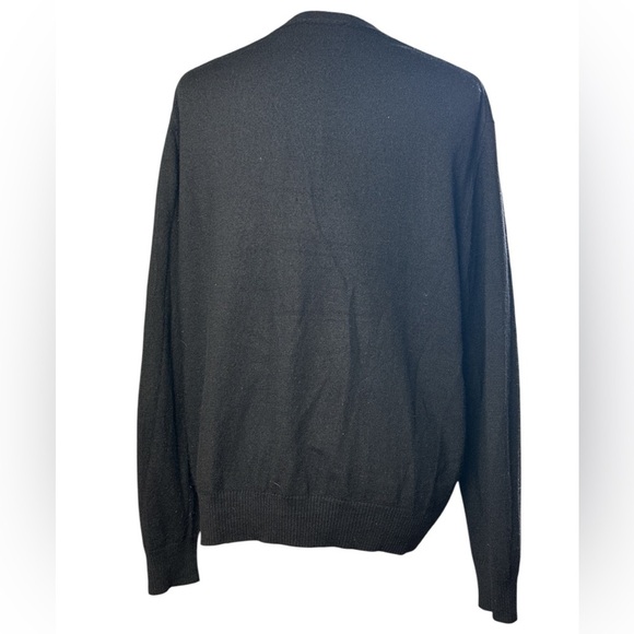 Calvin Klein women’s extra fine merino wool Black V-Neck long sleeve Sweater - Picture 2 of 9